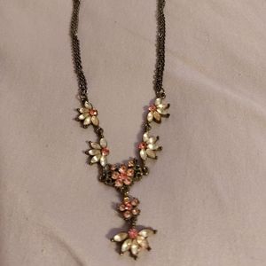Necklace blk enamel w glittering stones